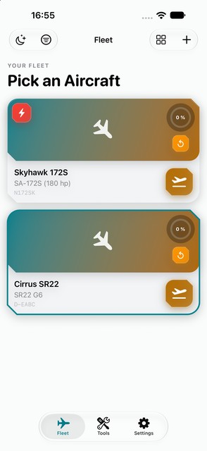 CockpitCheck fleet screen showing two aircraft, Skyhawk 172S and Cirrus SR22, with pre-flight progress rings